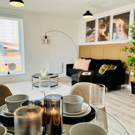 Hessian Lounge -Wyndale- Central 2Br W/Parking برمنغهام المظهر الخارجي الصورة
