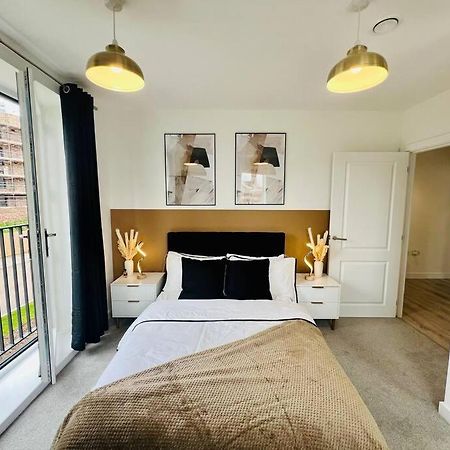 Hessian Lounge -Wyndale- Central 2Br W/Parking برمنغهام المظهر الخارجي الصورة