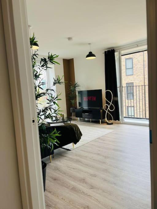Hessian Lounge -Wyndale- Central 2Br W/Parking برمنغهام المظهر الخارجي الصورة
