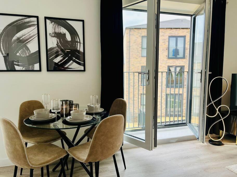Hessian Lounge -Wyndale- Central 2Br W/Parking برمنغهام المظهر الخارجي الصورة